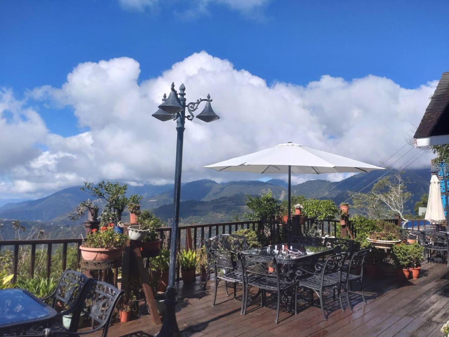 Апартаменти Victoria Peak Garden Suburb Женай Екстер'єр фото